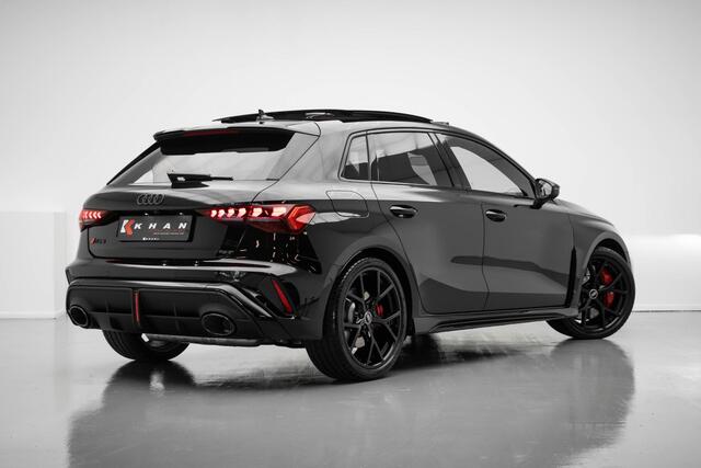 Audi RS3 Sportback 2.5 TFSI quattro |Pano|Kuipstoel|Sonos|HUD|
