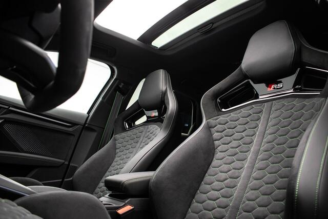 Audi RS3 Sportback 2.5 TFSI quattro |Pano|Kuipstoel|Sonos|HUD|