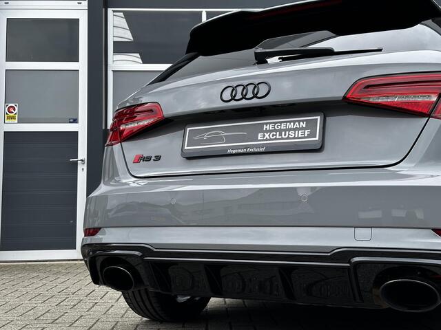 Audi RS3 Sportback 2.5 TFSI RS 3 quattro DAZA | Schuif-kanteldak | RS DESIGN | Keyless | Side Assist | Carbon | MAGNETIC RIDE | Camera