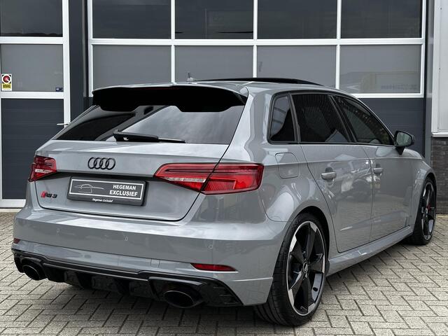 Audi RS3 Sportback 2.5 TFSI RS 3 quattro DAZA | Schuif-kanteldak | RS DESIGN | Keyless | Side Assist | Carbon | MAGNETIC RIDE | Camera