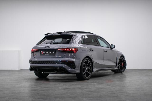 Audi RS3 Sportback 2.5 TFSI Quattro |Pano|Massage|Ceramic|Carbon|Memory|VOLL|