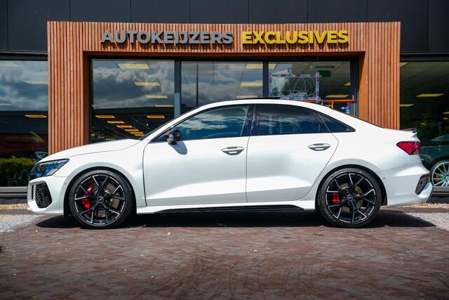 Audi RS3 Limousine 2.5 TFSI RS 3 quattro Panoramadak B&O HUD ACC Hulk Edition
