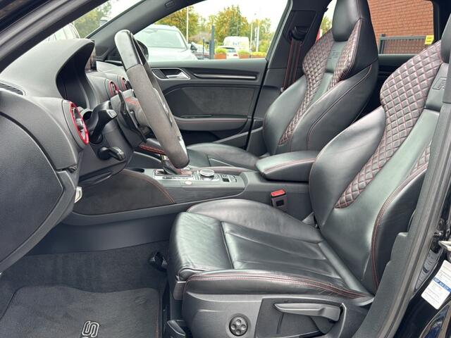 Audi RS3 2.5 TFSI QUATTRO PANO-DAK/CAMERA/LEDER/NAVI/ACC/STOELVERW