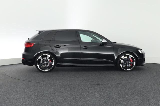 Audi RS3 Sportback 2.5 TFSI quattro 400pk NL Auto RS Sportstoelen Leder Stoelverwarming Navigatie