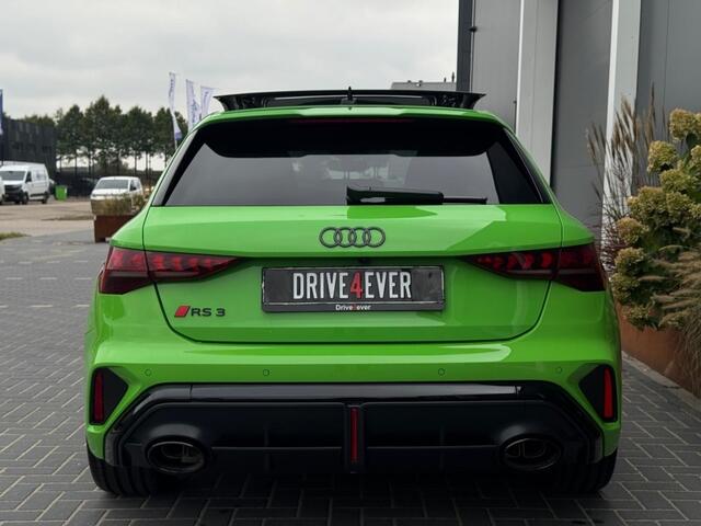 Audi RS3 Sportback 2.5 TFSI RS 3 quatt. NIEUW PANO NAVI CAMERA SPORTVELGEN