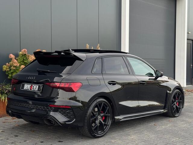 Audi RS3 Sportback 2.5 TFSI RS 3 quatt. PANO HUD NAVI CAMERA SPORTVELGEN