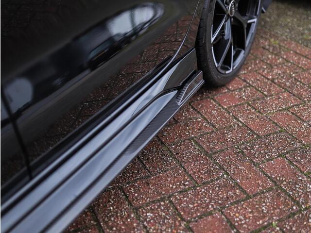Audi RS3 Limousine 2.5 TFSI A3 quattro | CT Carbon | RS-Dynamic | Matrix | Keyless | B&O | Leder | Camera