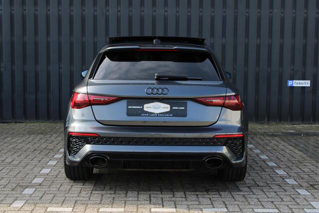 Audi RS3 Sportback 2.5 TFSI quattro PANO CERAMIC B&O HuD