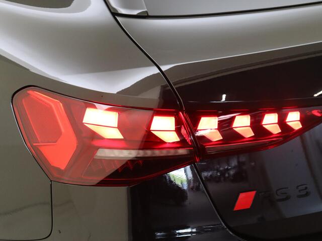Audi RS3 Sportback TFSI quattro S tronic 400pk