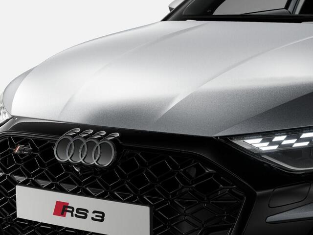 Audi RS3 Sportback 2.5 TFSI quattro 400 PK competition limited 593/750 · Audi Exclusive Gletsjerwit Mat Effect · Head-Up display · Sonos Premium 3D · Glazen panoramadak
