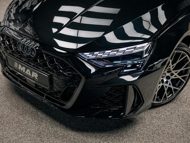 Audi RS3 Sportback 2.5 TFSI quattro | HULK edition | Carbon | Kuipstoelen | Sonos | Stoelverwarming |
