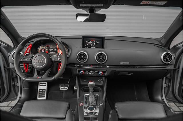Audi RS3 A3 Limousine 2.5 TFSI Quattro Pano RS Stoel B&O ACC 19"