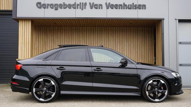 Audi RS3 Limousine 2.5 TFSI 400pk Quattro Pano.Dak RS-Seats B&O Magnetic Ride Virtual *Black Optik* 78517km!
