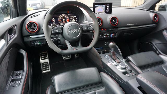 Audi RS3 Limousine 2.5 TFSI 400pk Quattro Pano.Dak RS-Seats B&O Magnetic Ride Virtual *Black Optik* 78517km!