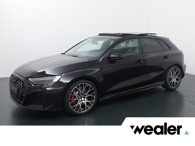 Audi RS3 Sportback 2.5 FSI 295 kW / 400 PK ¤18.750,- FISCAAL VOORDEEL!! | Sonos premium 3d | Stoelmassage voor | Velgen 10-kr.sp. zwart | Topsnelheid 280 km/h | Glazen panoramadak | Rs-sportuitlaatsysteem | Assis.pak driving+parking plus | Climate pakket plus | Ma