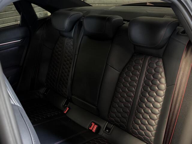 Audi RS3 2.5 TFSI Limousine Quattro 400pk | Panodak | RS Zetels | B&O | A