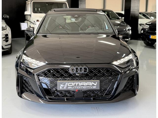 Audi RS3 Sportback 2.5 TFSI Quattro HULK ED. CARBON PANO