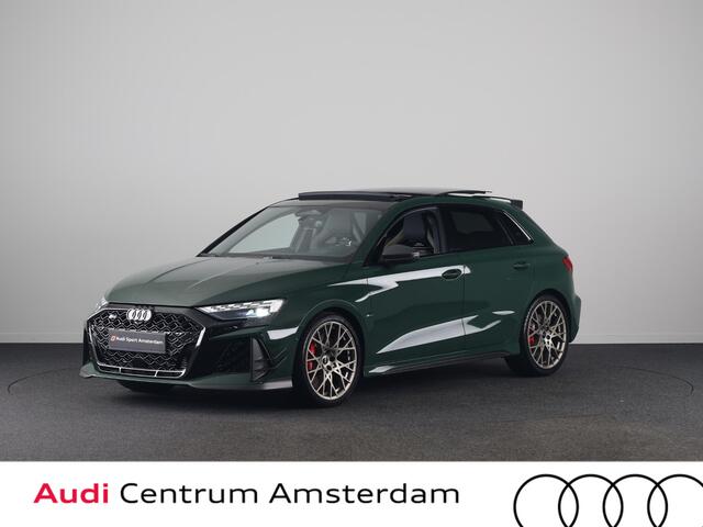 Audi RS3 Sportback Competition Limited 2.5 FSI 295 kW / 400 PK SB | 586 / 750 gelimiteerde oplage | Audi Exclusive Malachite Green | Panoramadak | Sonos | HUD |