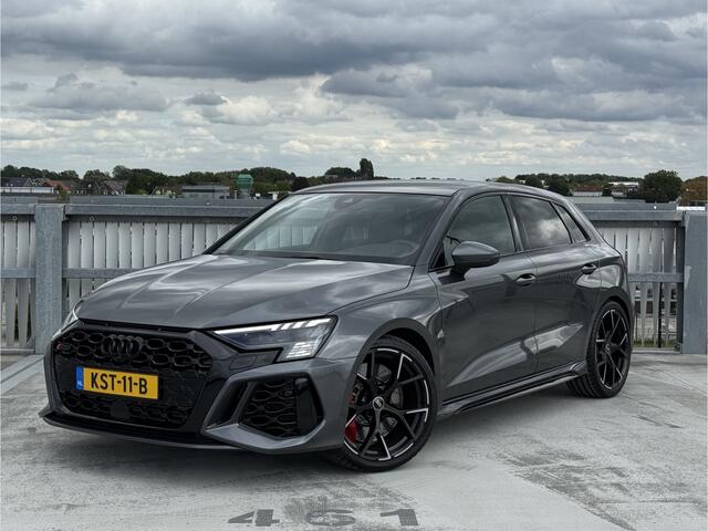 Audi RS3 2.5 TFSI | Pano | B&O | DCC | RS-interieur | HUD