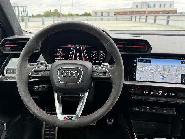 Audi RS3 2.5 TFSI | Pano | B&O | DCC | RS-interieur | HUD