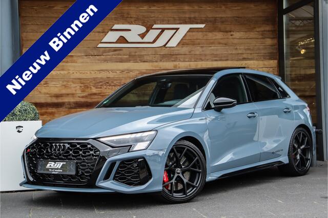 Audi RS3 Sportback 2.5 Quattro **Ceramic/Pano/Massage/B&O/Carbon**