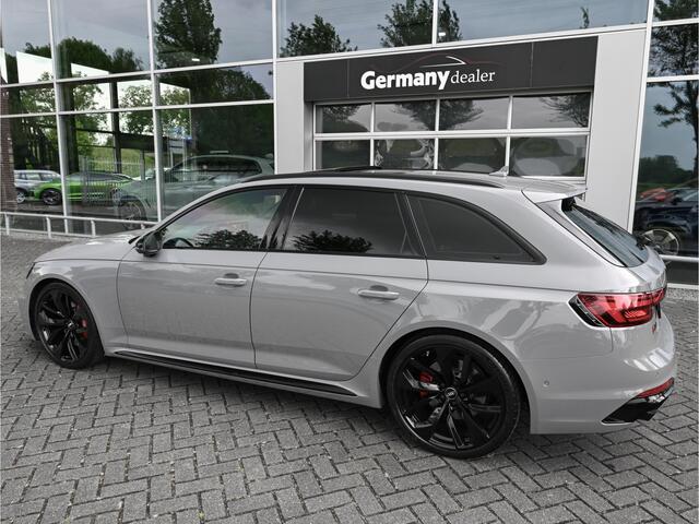 Audi RS4 2.9TFSI 450pk Quattro RS-Zetels Pano HUD M-LED Rode-Stiksels 20-Inch 360-Camera