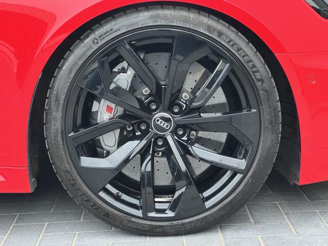 Audi RS4 Avant 2.9 TFSI quattro | Keramisch | Panorama | B&O | Matrix | Keyless