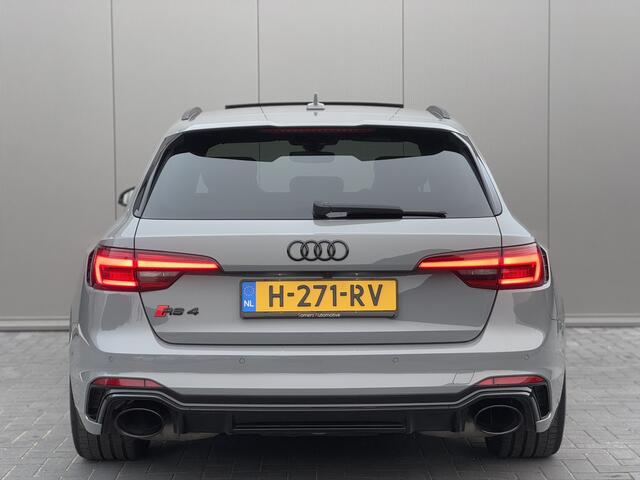 Audi RS4 Avant 2.9 TFSI quattro | Panorama | B&O | Carbon | Matrix | Trekhaak