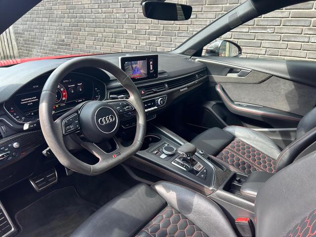 Audi RS4 2.9 TFSI Quattro l Carbon Interieur & Exterieur l Keramisch l RS Stoelen l B&O l Dynamic Pakket