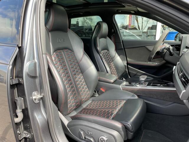 Audi RS4 2.9 TFSI RS4 QUATTRO, Keramisch, BenO, Pano, Headup, Massage, Meg