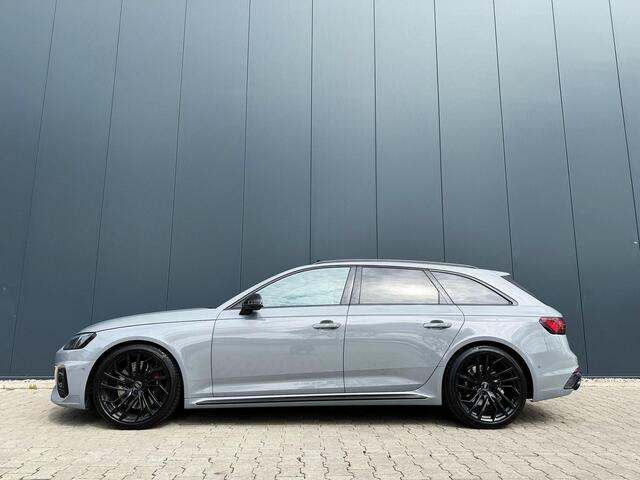 Audi RS4 A4 Avant 2.9 TFSI quattro Pano / B&O / Matrix