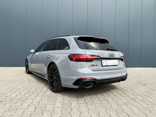 Audi RS4 A4 Avant 2.9 TFSI quattro Pano / B&O / Matrix