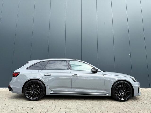 Audi RS4 A4 Avant 2.9 TFSI quattro Pano / B&O / Matrix