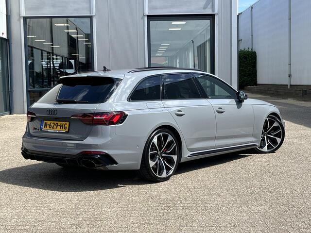 Audi RS4 A4 Avant 2.9 TFSI quattro | NL Auto/1e Eig./Voll.Historie/Pano.Dak/Head-Up/Bang&Olufsen/Navi/Sportdiffertentieel/Elektr.Wegklapbare Trekhaak