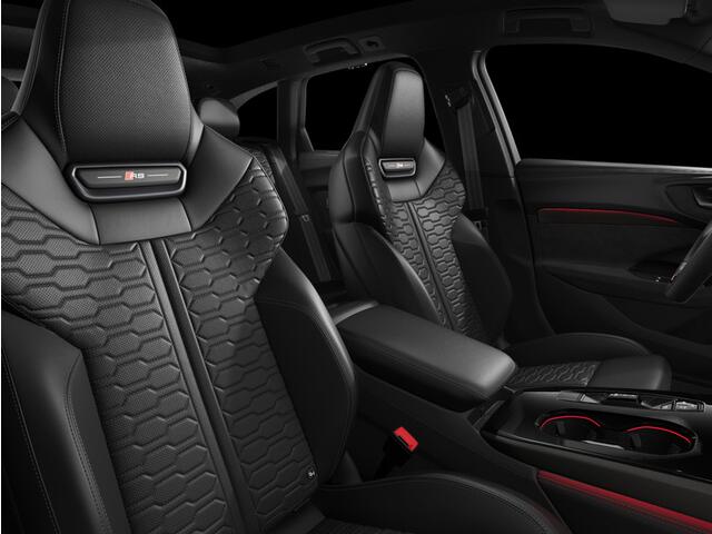 Audi RS5 Avant e-hybrid 470 kW / 639 pk | Audi Sportpakket | Amethyst Porsche kleur | Panorama-glasdak | Head-up display |