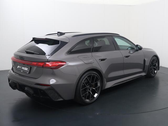 Audi RS5 Avant e-hybrid 470 kW / 639 PK 8 versnellingen | RS keramische remmen brons | Panorama-glasdak | RS sportstoel plus dinamica/leder zwart groene accenten | Head-up display |