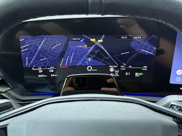 Audi RS5 Avant e-hybrid 470 kW / 639 PK 8 versnellingen | RS keramische remmen brons | Panorama-glasdak | RS sportstoel plus dinamica/leder zwart groene accenten | Head-up display |