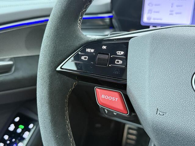 Audi RS5 Avant e-hybrid 470 kW / 639 PK 8 versnellingen | RS keramische remmen brons | Panorama-glasdak | RS sportstoel plus dinamica/leder zwart groene accenten | Head-up display |