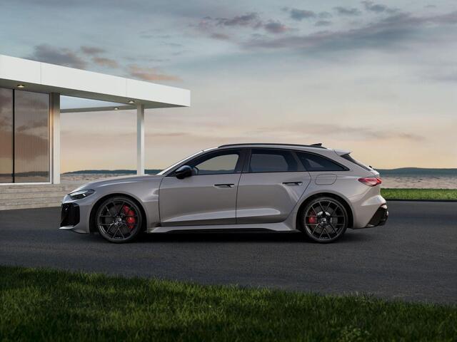 Audi RS5 Avant e-hybrid quattro