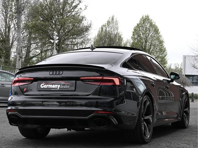 Audi RS5 Sportback 2.9TFSI 450pk Quattro Black optic RS-Zetels Milltek Pano B&O Head-Up 360-Camera 20-Inch Keyless ACC VOL!