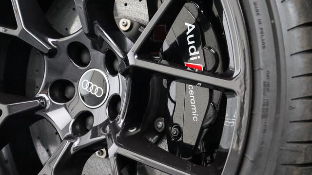 Audi RS5 Avant e-hybrid quattro | Keramisch | Sportpakket | Massage | B&O | Tech Pro | Panoramadak | Head-up | Trekhaak | Stoelventilatie