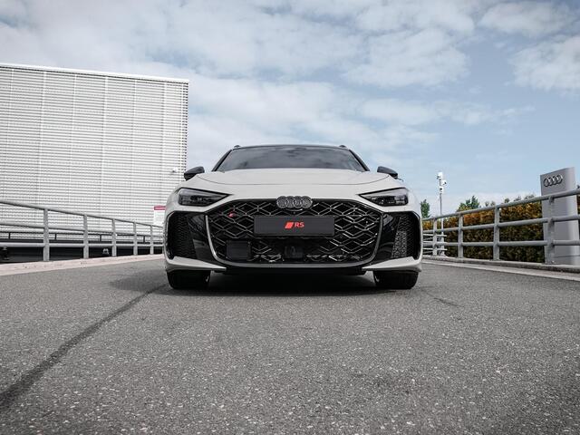 Audi RS5 Avant 2.9 TFSI quattro 639 pk · Audi Exclusive Siambeige · Audi Sportpakket · Panoramadak