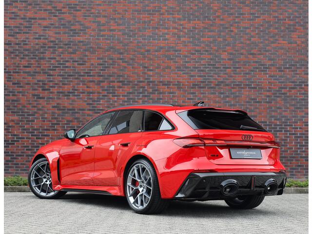Audi RS5 Avant e-hybrid quattro