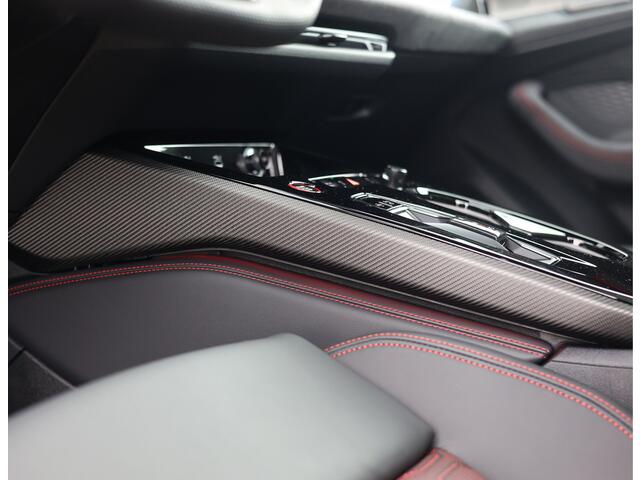 Audi RS5 Avant e-hybrid quattro