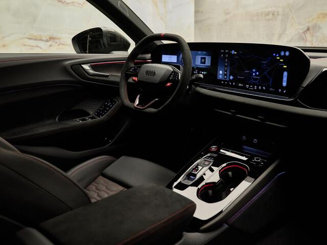 Audi RS5 Avant e-Hybrid Quattro , sportpakket, pano, B&O, HUD, 285km/h, OLED, ACC, privacy