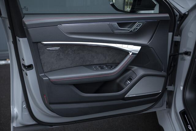 Audi RS6 RS6-R ABT 1/125 One-Of TFSI quattro 740PK / 920 Nm | B&O 3D | 4-WS | FULL AUDI EXCLUSIVE INTERIEUR | KERAMISCHE REMMEN | STOELKOELING/VERWARMING | HEAD-UP | 360CAM | SOFTCLOSE | PANORAMA | NIGHTVISION