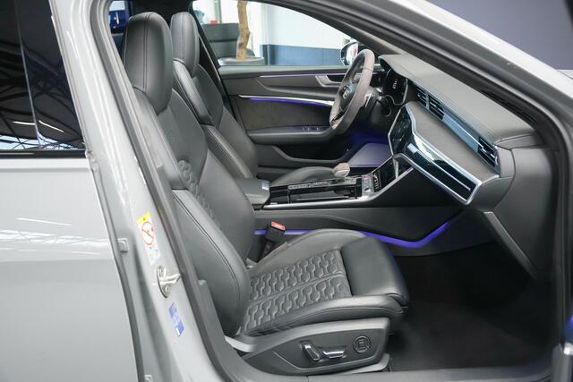 Audi RS6 Avant 4.0 600pk TFSI quattro |fabrieksgarantie|Dynamic plus|keramische remmen|B&O Advanced|panoramdak|soft close|achteras besturing|HUD|elektrische stoelen + Memory|matrix LED|dynamic ride control|blind spot|22"|