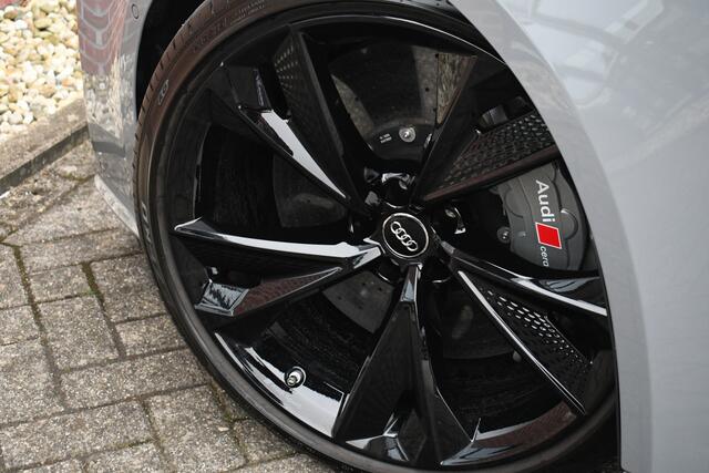 Audi RS6 Avant 4.0 TFSI quattro DynPlus Pano Nardo Design Sportuitlaat HUD ACC 22"
