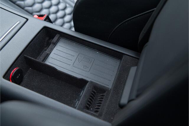 Audi RS6 4.0 TFSI Quattro Performance ACC Keramisch Pano Carbon Memory 360 HeadUp Matrix Bose Keyless