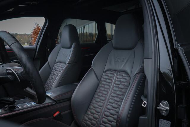 Audi RS6 A6 Avant TFSI quattro KERAMISCH | ADAPTIVE CRUISE | 360 CAMERA | TREKHAAK | SFEERVERLICHTING | CARBON INTERIEUR | HEAD UP | DYNAMIC PLUS | MEMORY SEATS | STOELVERKOELING & VERWARMING |